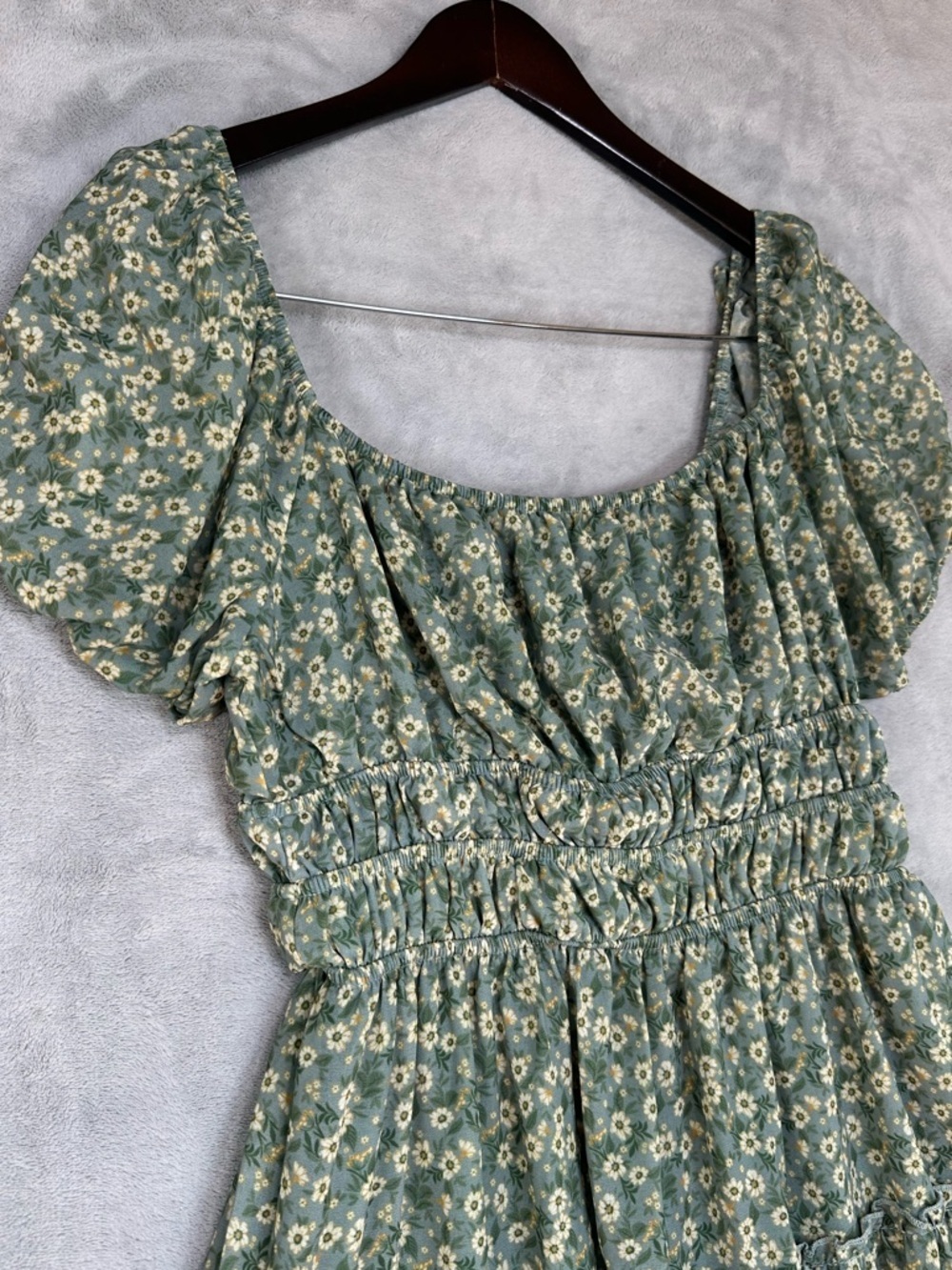 Altar’d State Women's Floral Dress L Sage Green Puff Sleeve Smocked Cottagecore - Picture 7 of 12